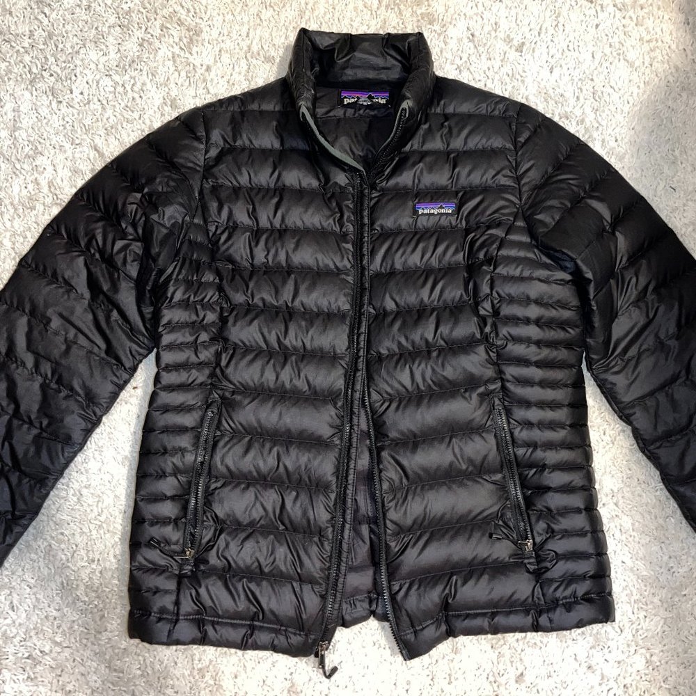 Patagonia Women's Down Jacket - Black Size M